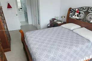 15530 SW 80th St, Miami, FL 33193 - Photo 6