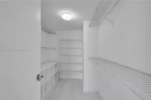 19707 Turnberry Way, Aventura, FL 33180 - Photo 32