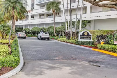 19707 Turnberry Way #16C, Aventura, FL 33180 - Photo 64