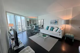 335 S Biscayne Blvd, Miami, FL 33131 - Photo 8