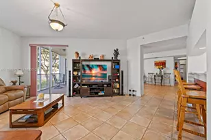 10750 NW 66th St, Doral, FL 33178 - Photo 34