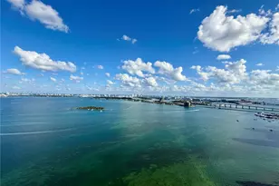 700 NE 24th St, Miami, FL 33137 - Photo 2