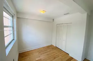 6881 Bay Dr, Miami Beach, FL 33141 - Photo 8