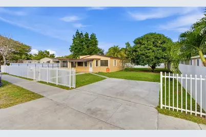 18141 NW 4th Ave, Miami Gardens, FL 33169 - Photo 2