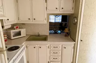 2820 NE 201st Terrace, Aventura, FL 33180 - Photo 14