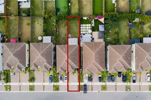 25532 SW 108th Ave, Homestead, FL 33032 - Photo 2