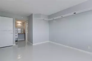 3090 N Course Dr, Pompano Beach, FL 33069 - Photo 16