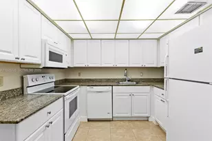 16400 Golf Club Rd, Weston, FL 33326 - Photo 12