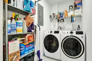 9470 Tangerine Pl, Davie, FL 33324 - Photo 6