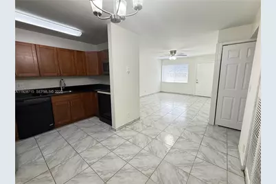 3253 NW 102nd Ter #3253, Coral Springs, FL 33065 - Photo 4