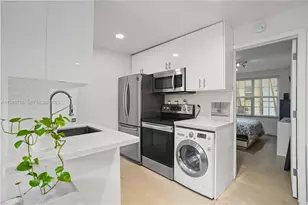 940 7th St, Miami Beach, FL 33139 - Photo 4