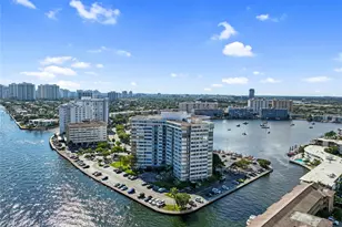 100 Golden Isles Dr, Hallandale Beach, FL 33009 - Photo 28