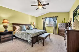 371 SW 190th Ave, Pembroke Pines, FL 33029 - Photo 20