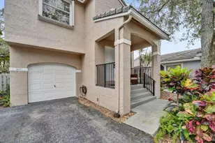 805 NW 98th Ave, Plantation, FL 33324 - Photo 2