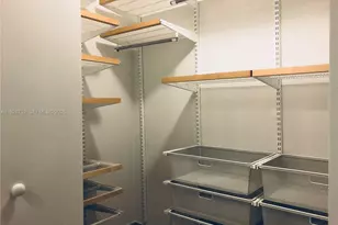 488 NE 18th St, Miami, FL 33132 - Photo 12