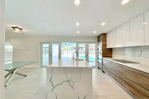 8265 SW 149th Dr, Palmetto Bay, FL 33158 - Photo 14