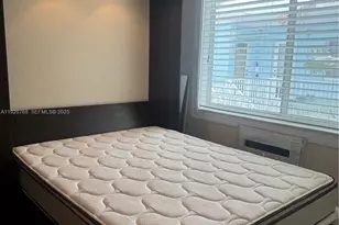 401 Collins Ave, Miami Beach, FL 33139 - Photo 2