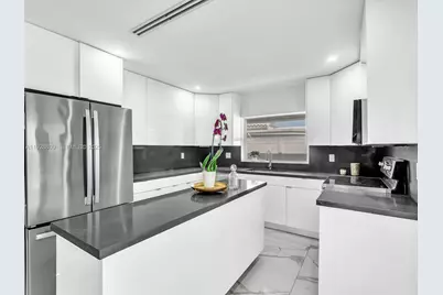 440 SE 8th Ave, Pompano Beach, FL 33060 - Photo 12