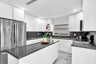 440 SE 8th Ave, Pompano Beach, FL 33060 - Photo 12