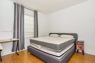 1000 Meridian Ave, Miami Beach, FL 33139 - Photo 14