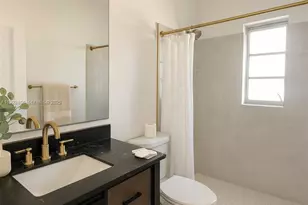 1836 NW 33rd St, Miami, FL 33142 - Photo 10