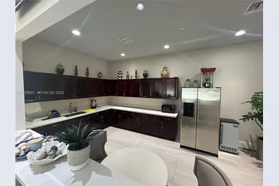 230 SE 29th Ave #11, Homestead, FL 33033 - Photo 68