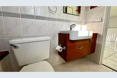 7825 NE Bayshore Ct #504, Miami, FL 33138 - Photo 12