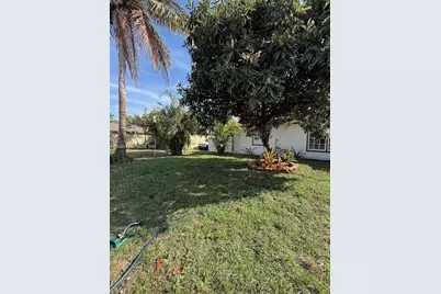 938 SW Durham Ter, Port Saint Lucie, FL 34953 - Photo 6