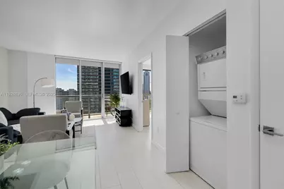 485 Brickell Ave #1709, Miami, FL 33131 - Photo 18