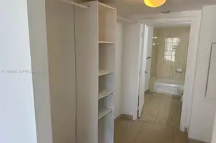 1750 N Bayshore Dr, Miami, FL 33132 - Photo 20