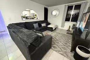 250 180th Dr, Sunny Isles Beach, FL 33160 - Photo 4