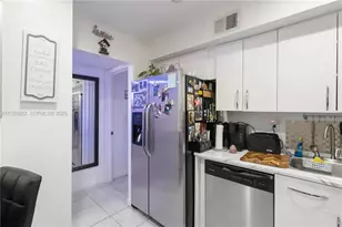 250 180th Dr, Sunny Isles Beach, FL 33160 - Photo 8