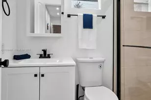 245 NE 175th St, North Miami Beach, FL 33162 - Photo 10