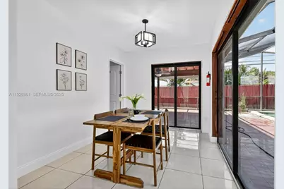 245 NE 175th St, North Miami Beach, FL 33162 - Photo 2