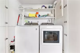 2 Grove Isle Dr, Miami, FL 33133 - Photo 16