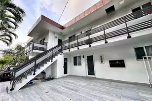 1629 SW 3rd St, Miami, FL 33135 - Photo 4