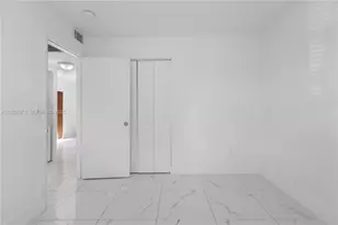 6580 W 27th Ct, Hialeah, FL 33016 - Photo 20