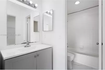 6580 W 27th Ct #58-21, Hialeah, FL 33016 - Photo 14