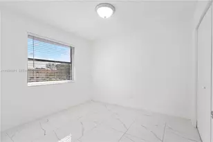 6580 W 27th Ct, Hialeah, FL 33016 - Photo 22