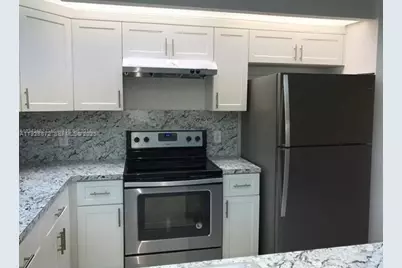 13105 SW 16th Ct #110L, Pembroke Pines, FL 33027 - Photo 10