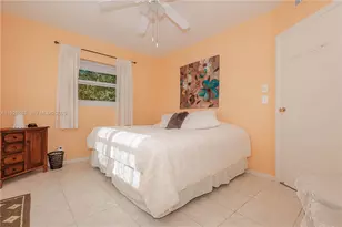 4805 NW 35th St, Lauderdale Lakes, FL 33319 - Photo 26