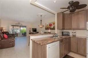 4805 NW 35th St, Lauderdale Lakes, FL 33319 - Photo 6