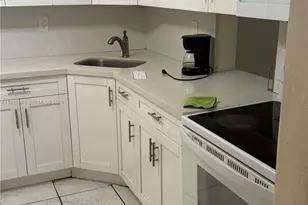 1400 NE 191st St, Miami, FL 33179 - Photo 2