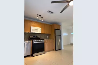 2580 NW 89th Ave, Sunrise, FL 33322 - Photo 4