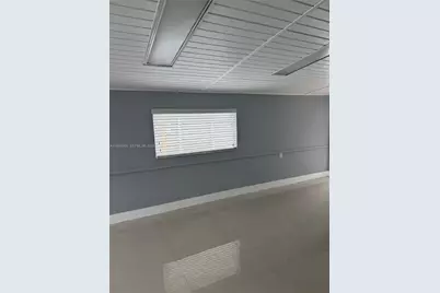 881 Hialeah Dr, Hialeah, FL 33010 - Photo 12