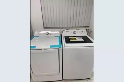 8775 Park Blvd #101, Miami, FL 33172 - Photo 8