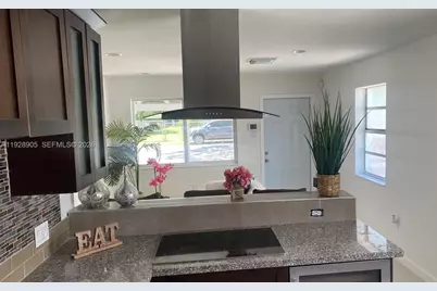 1947 Garfield St, Hollywood, FL 33020 - Photo 10