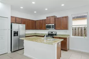 11863 SW 253rd Terrace, Homestead, FL 33032 - Photo 4