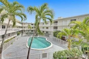 1895 Venice Park Dr, Miami, FL 33181 - Photo 12