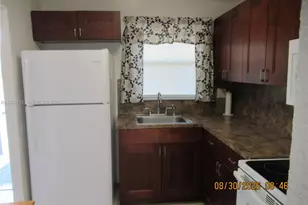 8285 Sunrise Lakes Blvd, Sunrise, FL 33322 - Photo 2